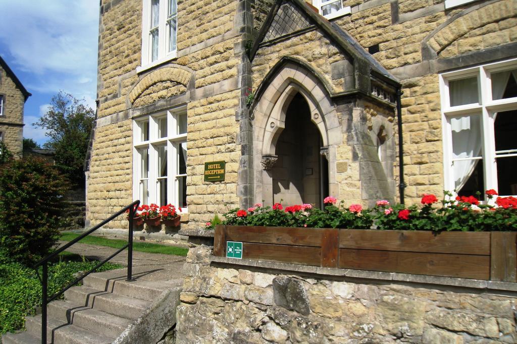 The Mount Hotel Malton Exterior photo